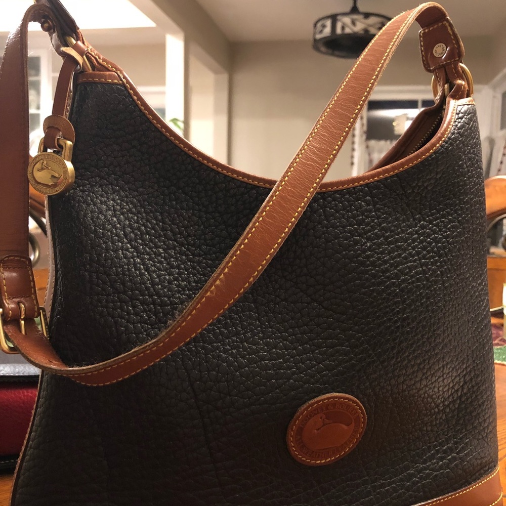 Dooney & Bourke Vintage All weather leather bag